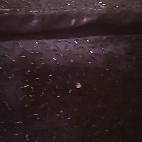 EVENING DRESS DAZZLING BEADING AND SEQUIN BACKLESS KEYHOLE OPENING IN FRONT - Picture 6 of 12